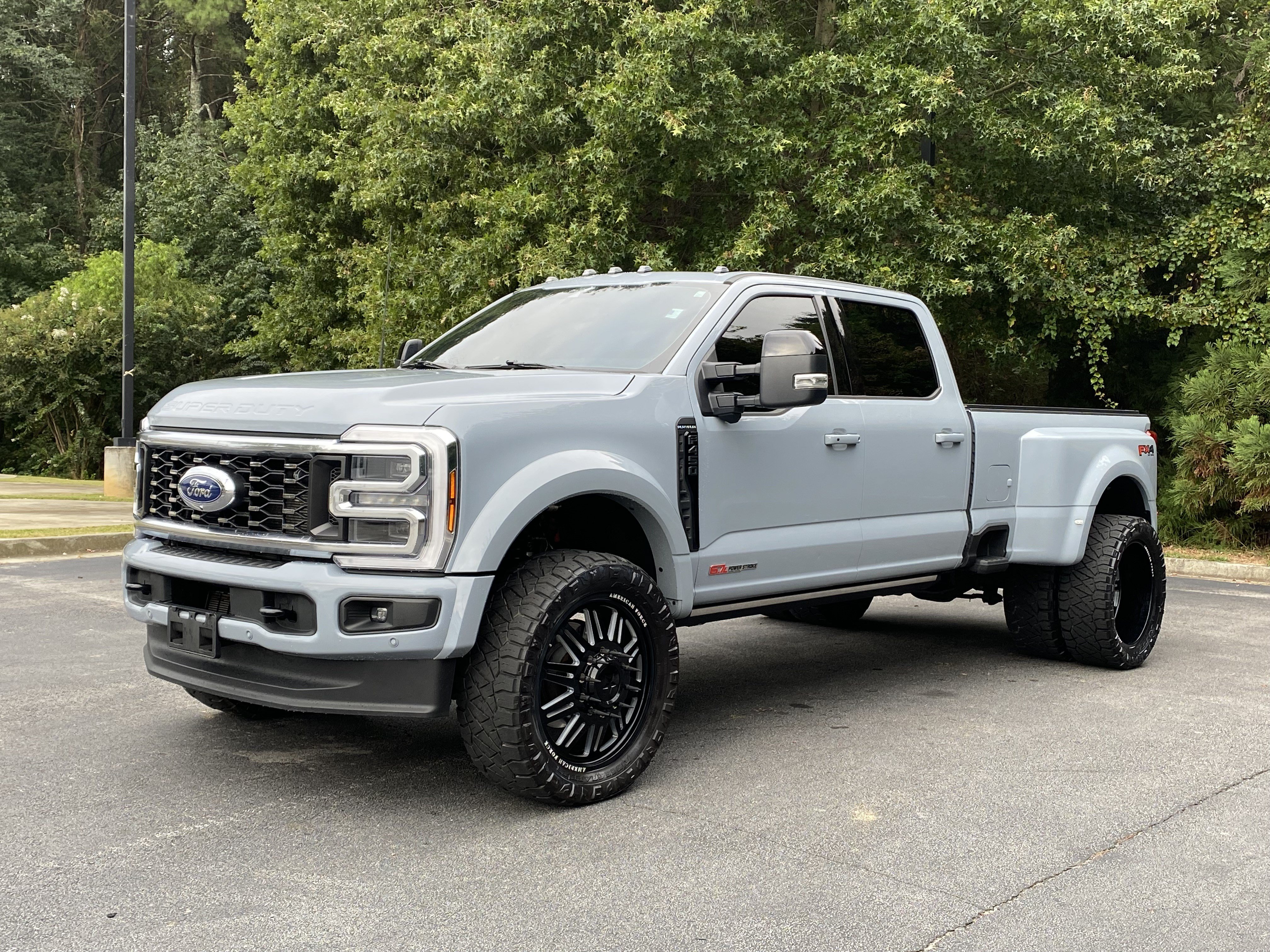 Used 2025 Ford F450 Platinum w/ FX4 Off-Road Package AWD/4WD image 5
