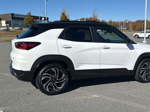 Used 2024 Chevrolet TrailBlazer RS image 5