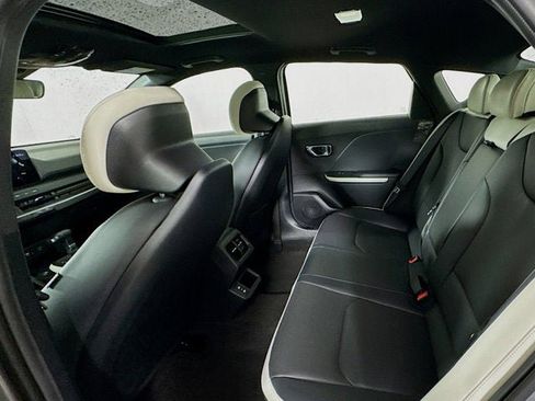 New 2025 Kia K4 GT-Line Turbo image 28