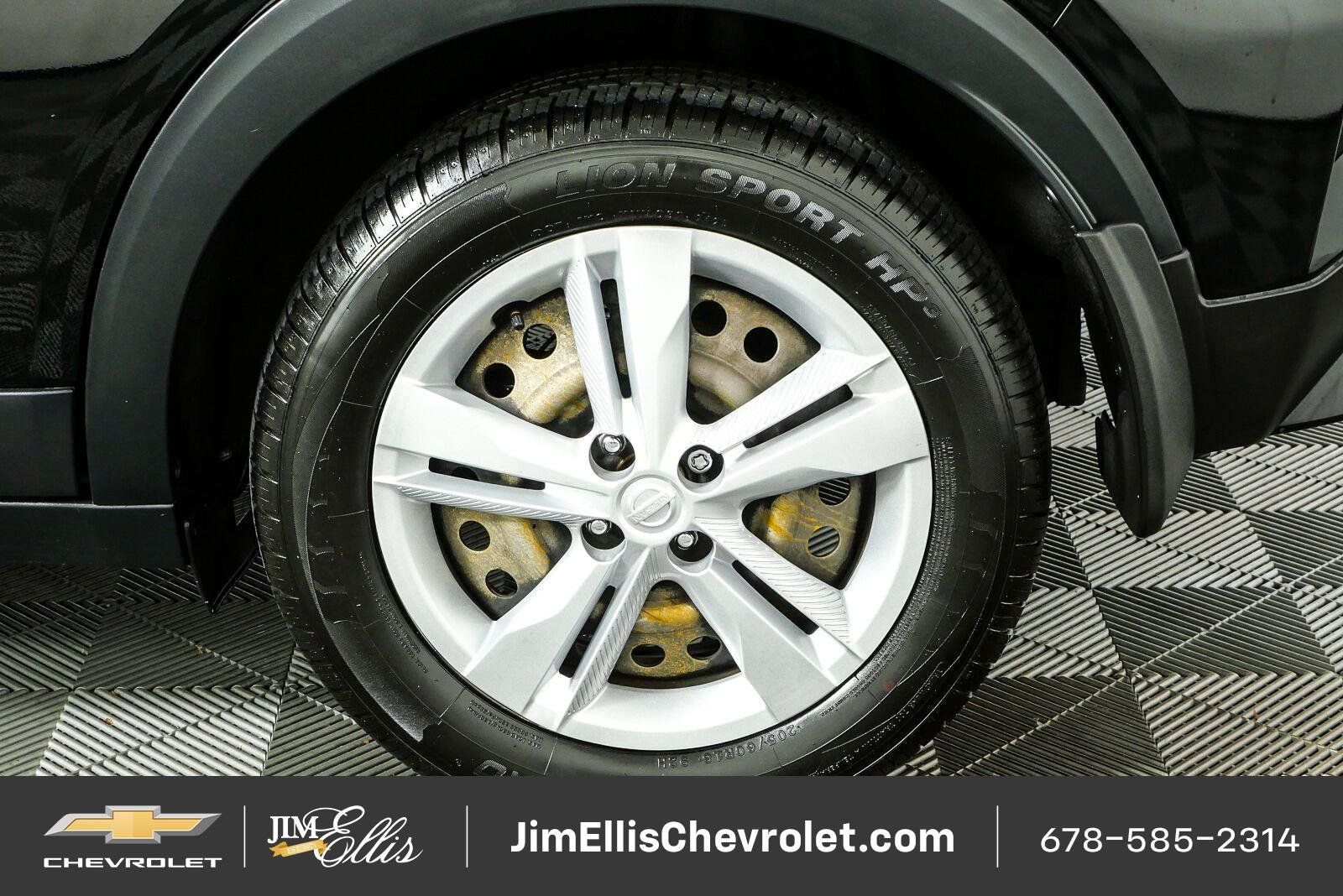 Used 2022 Nissan Kicks S FWD image 36