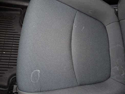 Used 2023 Toyota RAV4 LE image 26