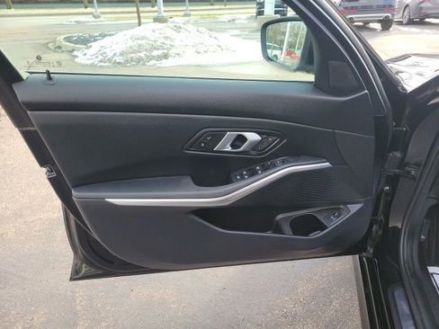 Used 2026 BMW 330i xDrive Sedan image 16