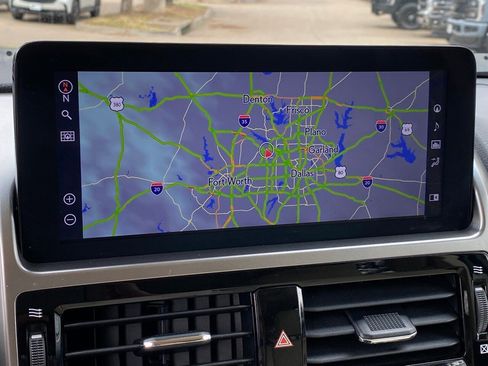 Used 2023 Lexus GX 460 Premium w/ Premium Package image 28