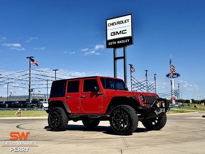 Used 2016 Jeep Wrangler Unlimited Rubicon w/ Connectivity Group