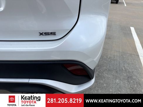 Certified 2024 Toyota Highlander XSE image 10