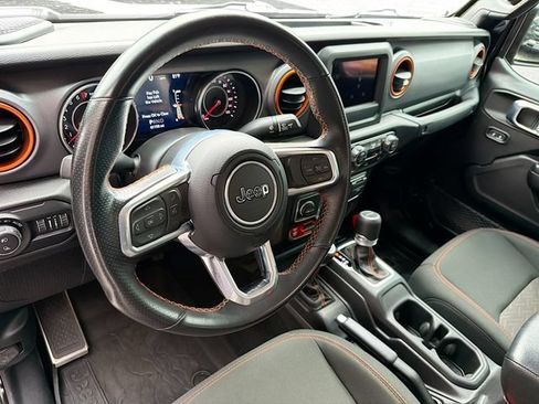 Used 2021 Jeep Gladiator Mojave w/ LED Lighting Group AWD/4WD image 13