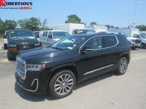 Certified 2023 GMC Acadia Denali w/ Denali Ultimate Package AWD/4WD image 1