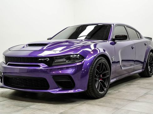 Used 2023 Dodge Charger SRT Hellcat w/ Harman/Kardon Audio Group RWD image 7