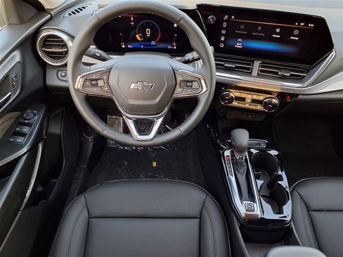 New 2026 Chevrolet Trax ACTIV w/ Driver Confidence Package image 6