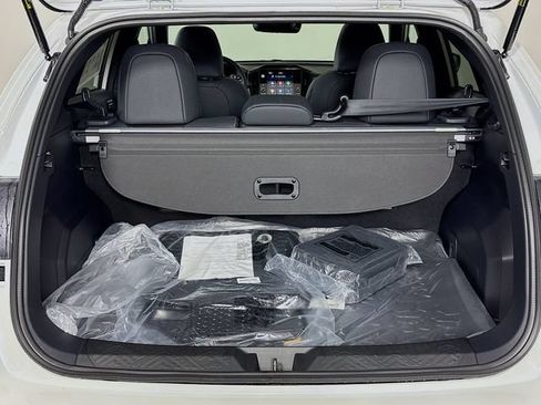 New 2026 Subaru Crosstrek 2.5i Wilderness w/ Crosstrek Mirror Package AWD/4WD image 26