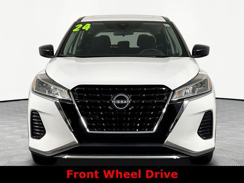 Used 2024 Nissan Kicks S FWD image 2