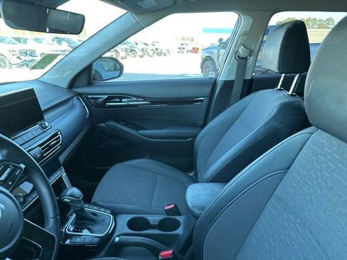 Used 2023 Kia Seltos Nightfall Edition image 14