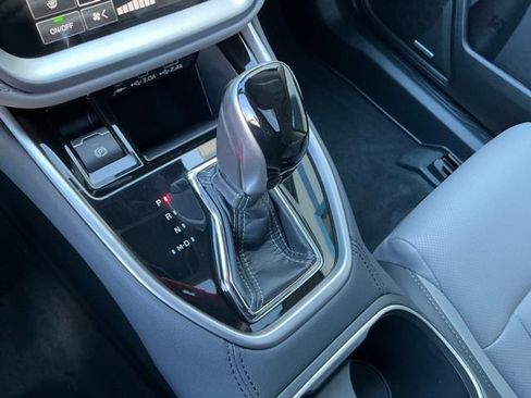 Certified 2025 Subaru Outback Limited XT image 21