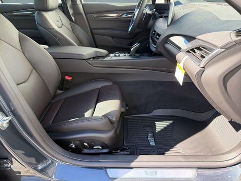 New 2026 Cadillac CT5 V RWD image 31