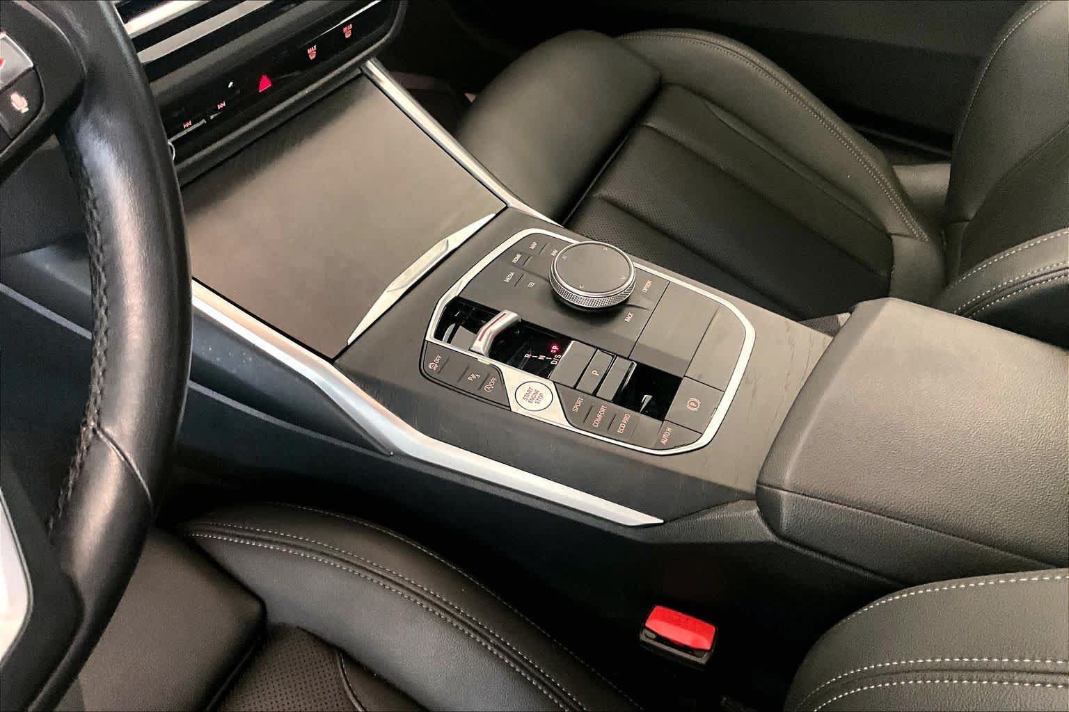 Used 2024 BMW 430i Coupe w/ Convenience Package RWD image 14