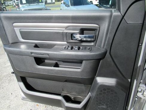 Used 2024 RAM 1500 Classic Warlock image 17