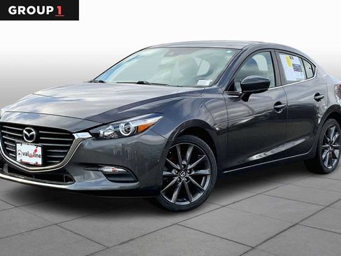 Used 2018 MAZDA MAZDA3 Touring image 1