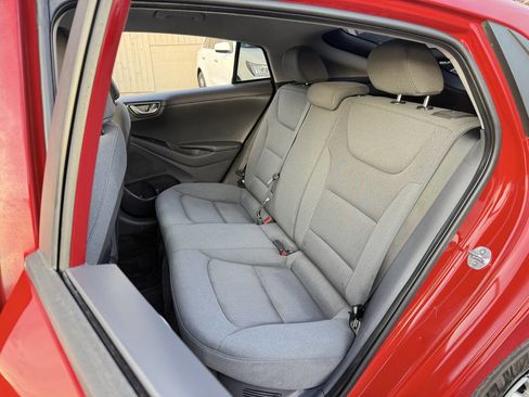 Used 2020 Hyundai Ioniq Blue image 20