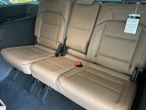 Used 2025 Lincoln Navigator Black Label AWD/4WD image 15