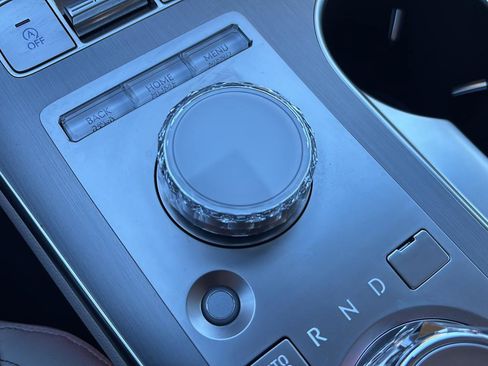 Certified 2026 Genesis GV70 2.5T Select image 33