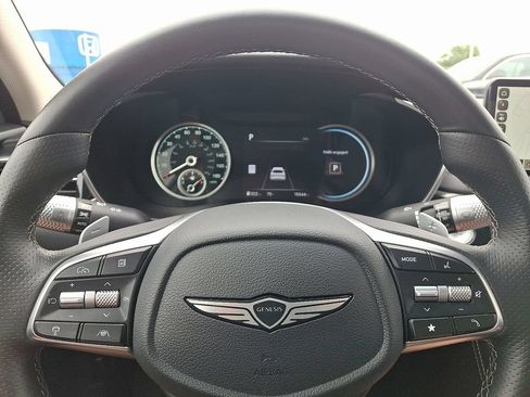 Used 2026 Genesis G70 2.5T AWD/4WD image 19
