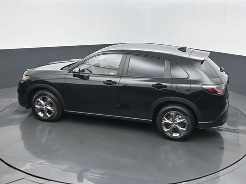 Certified 2026 Honda HR-V LX image 15