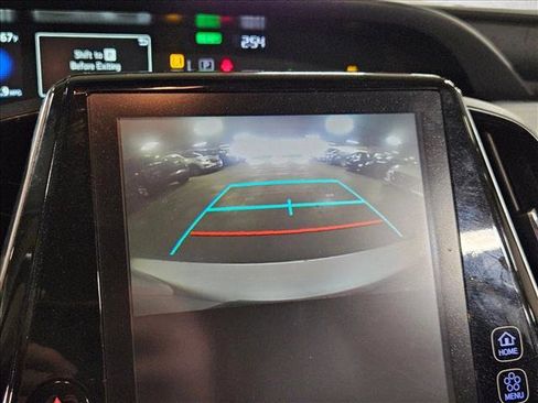 Used 2022 Toyota Prius Limited image 14