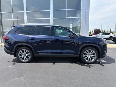 Certified 2024 Toyota Grand Highlander AWD Hybrid image 8