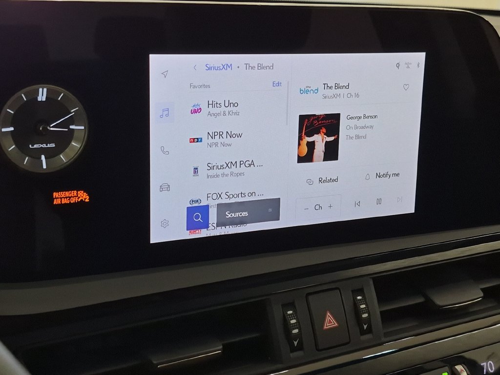 Certified 2025 Lexus ES 350 w/ Premium Package FWD image 24