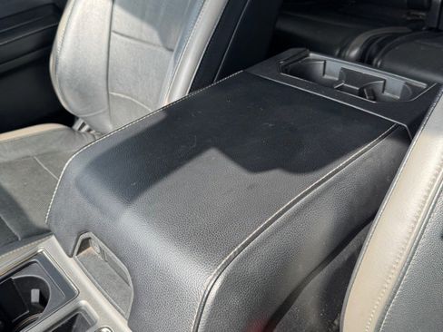 Used 2018 Ford F150 Raptor w/ Equipment Group 802A Luxury image 16