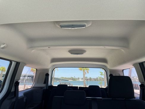 Used 2020 Ford Transit Connect XL FWD image 33