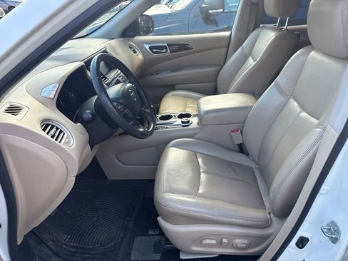 Used 2016 Nissan Pathfinder SL AWD/4WD image 3