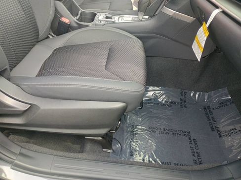 Used 2023 Subaru Forester Premium AWD/4WD image 23