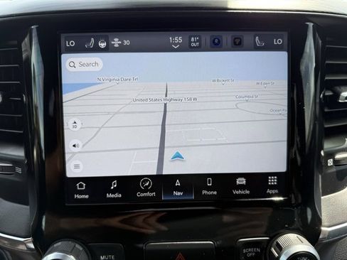 Used 2024 RAM 1500 Laramie image 24