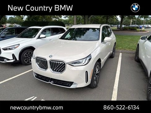 Used 2026 BMW X3 xDrive30i w/ Convenience Package AWD/4WD image 3
