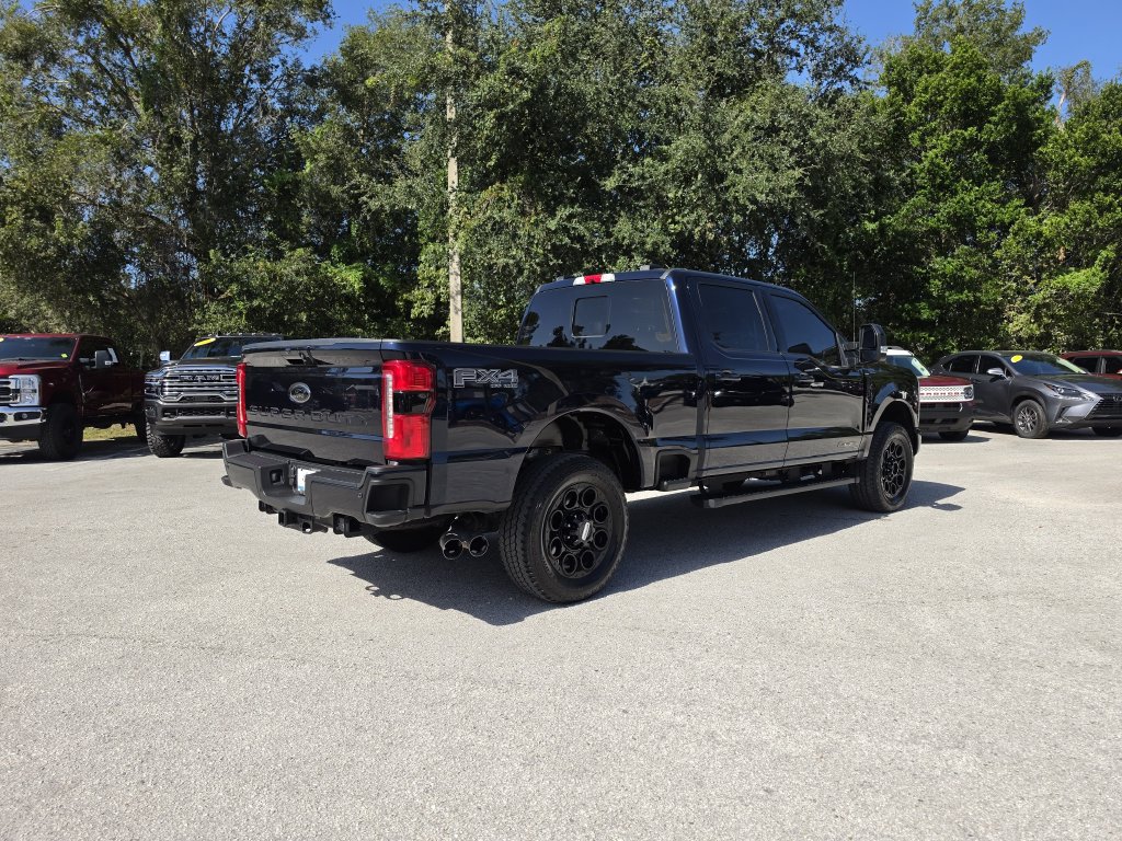 Used 2025 Ford F250 Lariat w/ Black Appearance Package AWD/4WD image 4