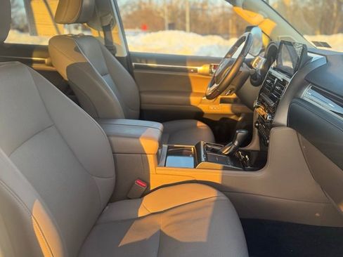 Certified 2023 Lexus GX 460 Premium w/ Premium Plus Package image 11