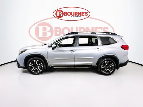 Used 2023 Subaru Ascent Limited AWD/4WD image 6