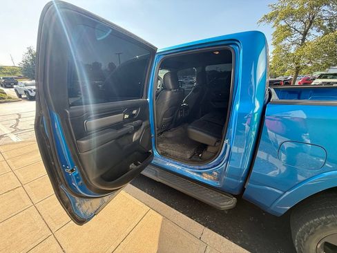 Used 2023 RAM 1500 Big Horn AWD/4WD image 8