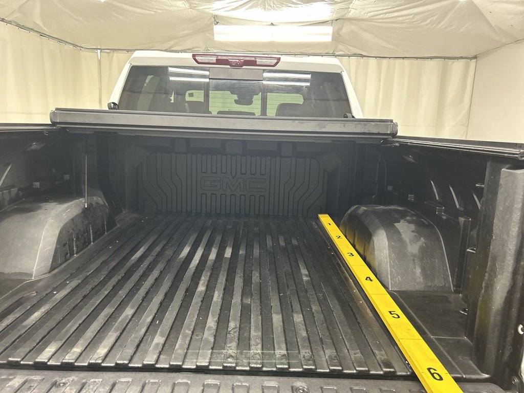 Certified 2024 GMC Sierra 1500 AT4 w/ Technology Package AWD/4WD image 22