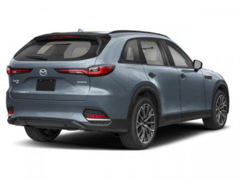 Certified 2025 MAZDA CX-70 Plug-In Hybrid w/ Premium Pkg image 5