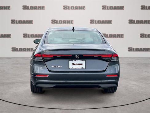 New 2025 Honda Accord SE image 4