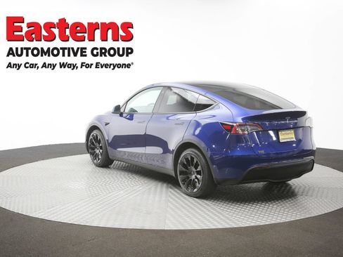 Used 2023 Tesla Model Y Long Range AWD/4WD image 59