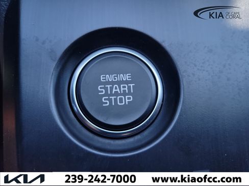 New 2026 Kia Sportage LX FWD image 30