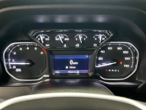 Certified 2022 GMC Sierra 2500 SLE w/ SLE Convenience Package image 16