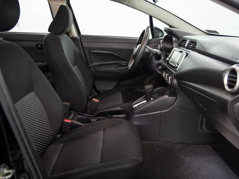 Used 2022 Nissan Versa S FWD image 15