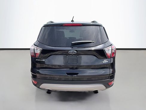 Used 2017 Ford Escape SE w/ Equipment Group 201A AWD/4WD image 7