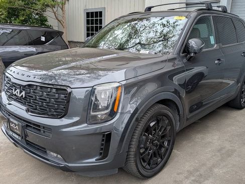 Used 2022 Kia Telluride SX w/ SX Prestige Package AWD/4WD image 6