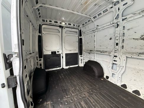 Used 2017 RAM ProMaster 1500 image 3
