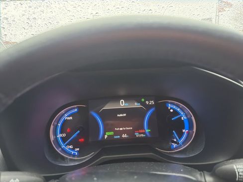 Used 2020 Toyota RAV4 XSE w/ XSE Grade Weather Package image 38